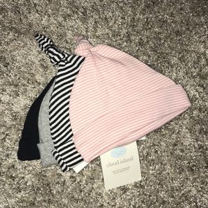 ‼️ Bundle 3/$20 - NWT Cloud Island Infant Hats